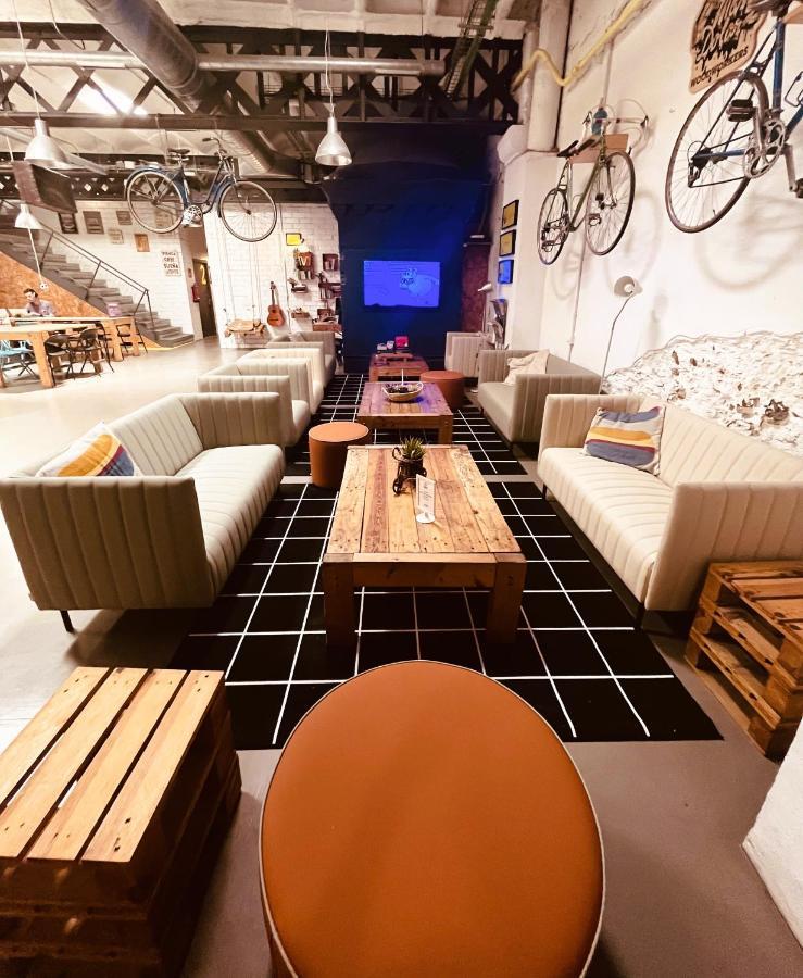 Bed & Bike Barcelona Hostel Екстериор снимка