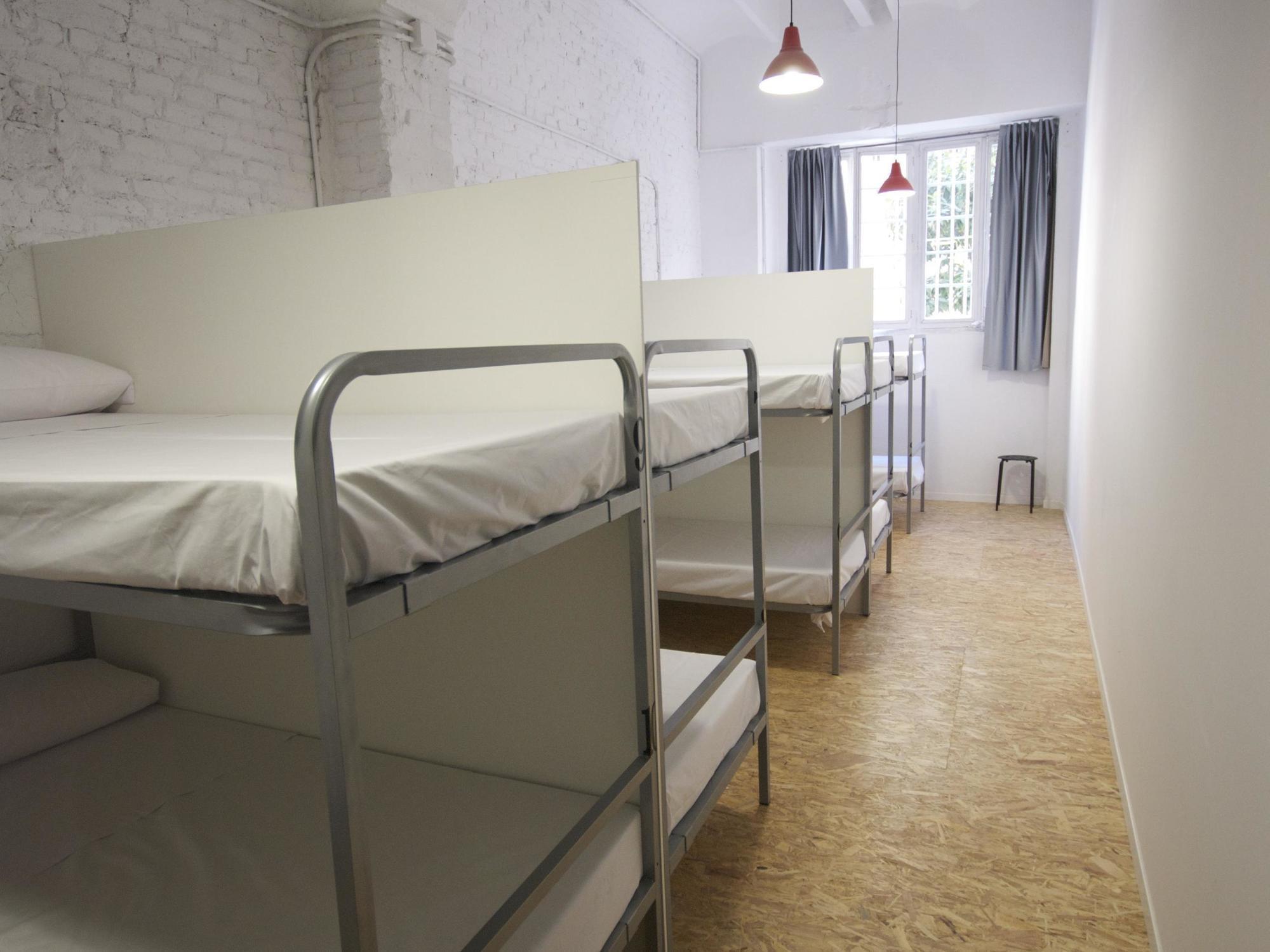 Bed & Bike Barcelona Hostel Екстериор снимка